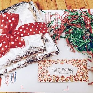 Holiday wrapping on every bundle during holiday!